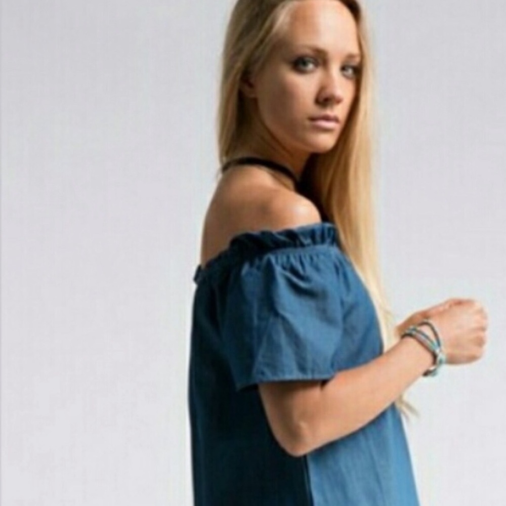 Off Shoulder Chambray Tent Dress - Picture 4 of 5